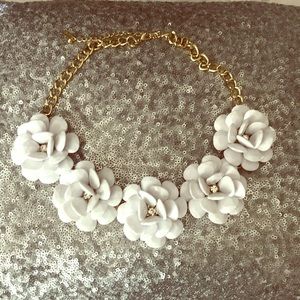 Baublebar White Floral Statement Necklace